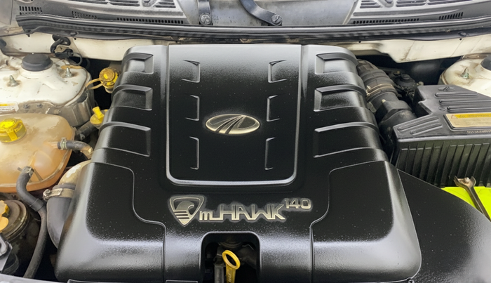 2017 Mahindra XUV500 W10 AT, Diesel, Automatic, 57,695 km, Engine View