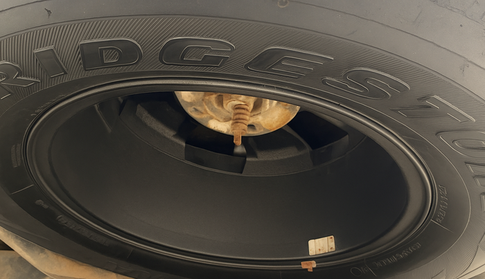 2015 Mahindra XUV500 W8, Diesel, Manual, 81,458 km, Spare Tyre