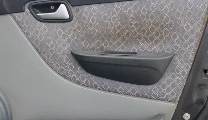 2019 Maruti Alto 800 LXI, Petrol, Manual, 53,227 km, Driver Side Door Panels Control