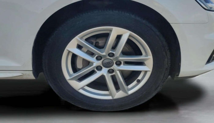 2018 Audi A4 3.5 TDI S LINE, Diesel, Automatic, 31,034 km, Right Front Wheel