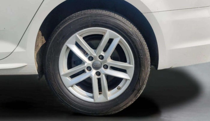 2018 Audi A4 3.5 TDI S LINE, Diesel, Automatic, 31,034 km, Left Rear Wheel