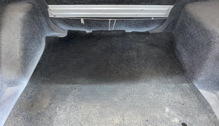 2016 Skoda Rapid 1.6 MPI ACTIVE, Petrol, Manual, 83,139 km, Boot Inside