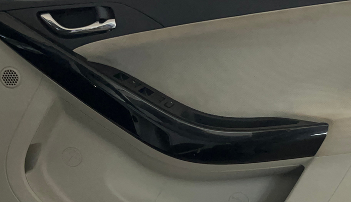 2022 Tata NEXON XZ PLUS PETROL SUNROOF, Petrol, Manual, 17,310 km, Driver Side Door Panels Control