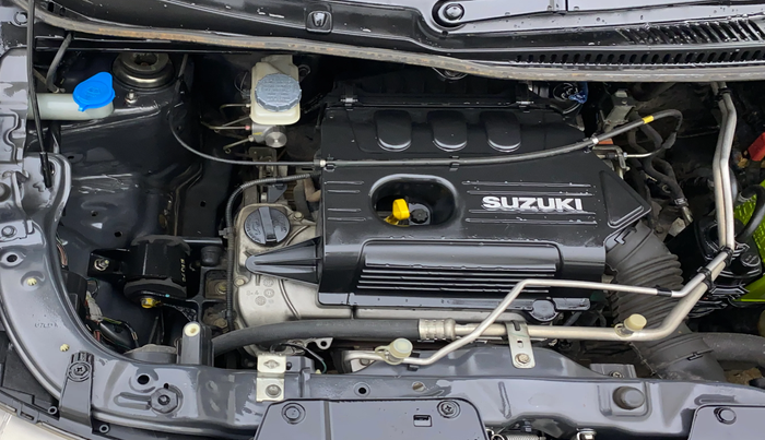 2013 Maruti Wagon R Stingray VXI, Petrol, Manual, 1,06,893 km, Engine View - Right