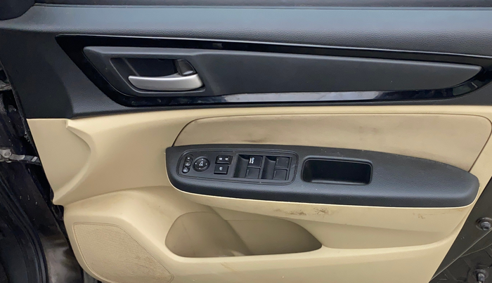 2018 Honda Amaze 1.2L I-VTEC V CVT, Petrol, Automatic, 71,263 km, Driver Side Door Panels Control