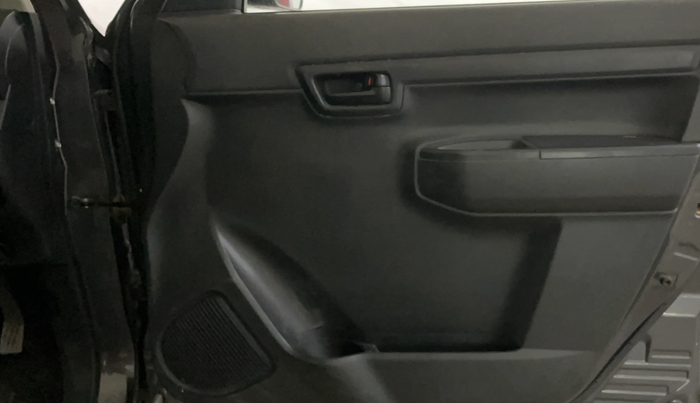 2020 Maruti S PRESSO VXI, Petrol, Manual, 76,905 km, Driver Side Door Panels Control