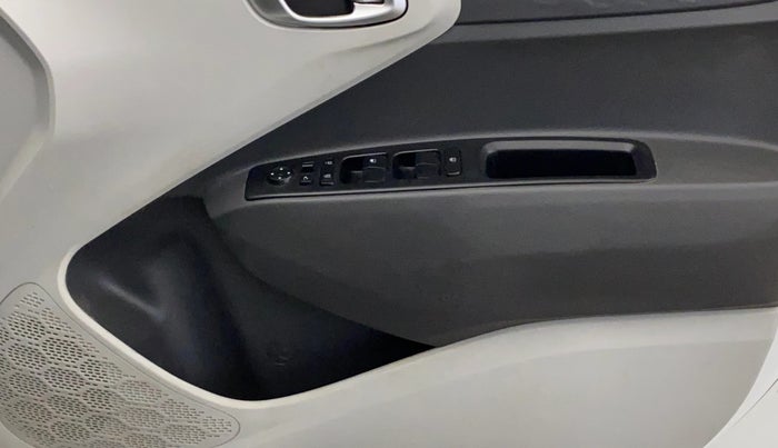 2023 Hyundai GRAND I10 NIOS SPORTZ 1.2 KAPPA VTVT, Petrol, Manual, 51,546 km, Driver Side Door Panels Control