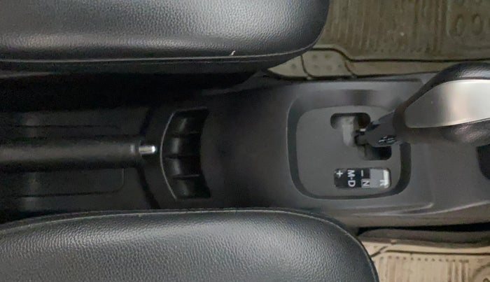 2016 Maruti Wagon R 1.0 VXI (O) AMT, Petrol, Automatic, 48,851 km, Gear Lever