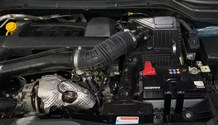 2022 Mahindra XUV300 W6 1.5 DIESEL AMT, Diesel, Automatic, 17,740 km, Engine View - Left