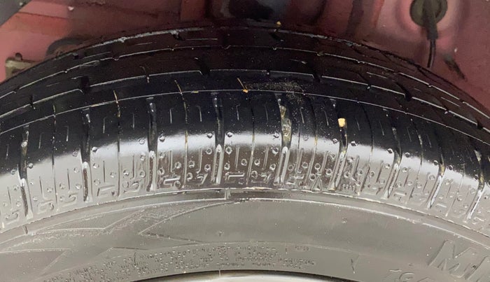 2019 Hyundai Elite i20 ASTA (O) CVT, Petrol, Automatic, 30,598 km, Right Rear Tyre Tread