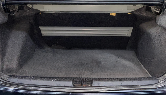 2016 Skoda Rapid 1.5 TDI CR STYLE PLUS AT, Diesel, Automatic, 95,810 km, Boot Inside