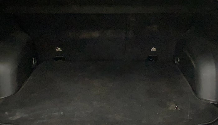 2018 Jeep Compass LIMITED 2.0 DIESEL, Diesel, Manual, 99,002 km, Boot Inside