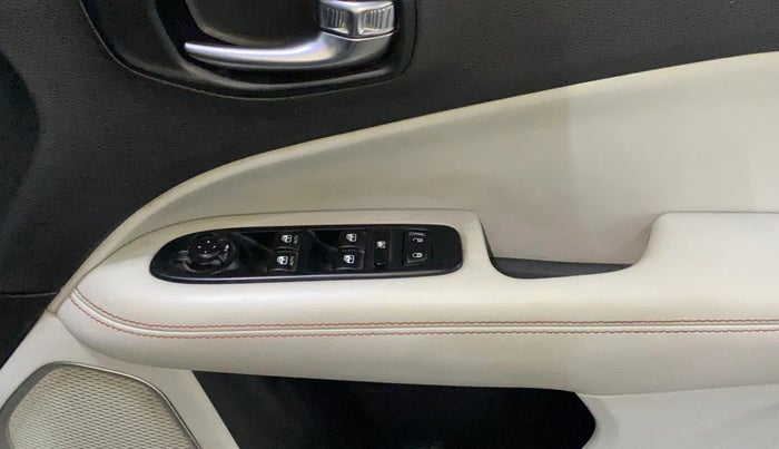 2018 Jeep Compass LIMITED 2.0 DIESEL, Diesel, Manual, 99,002 km, Driver Side Door Panels Control