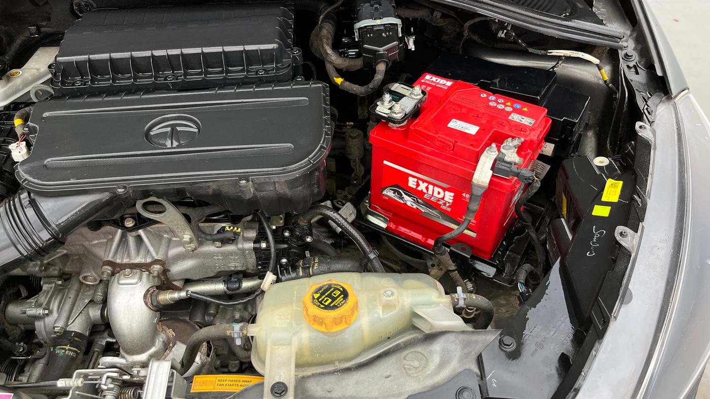 2020 Tata Tiago XT PETROL, Petrol, Manual, 69,712 km, Engine View - Left