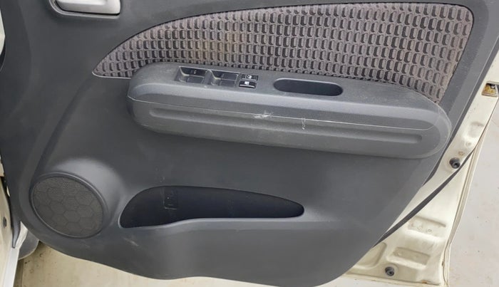 2013 Maruti Ritz VXI, Petrol, Manual, 24,926 km, Driver Side Door Panels Control
