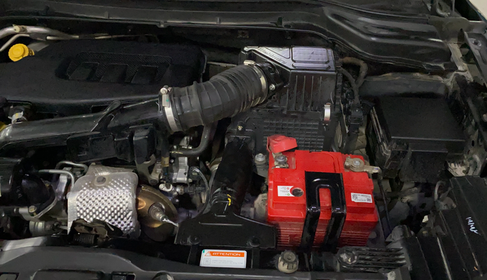 2022 Mahindra XUV300 W8 1.2 PETROL, Petrol, Manual, 41,305 km, Engine View - Left