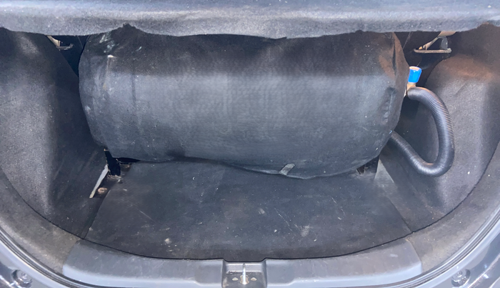 2017 Honda Jazz 1.2L I-VTEC V, CNG, Manual, 64,946 km, Boot Inside