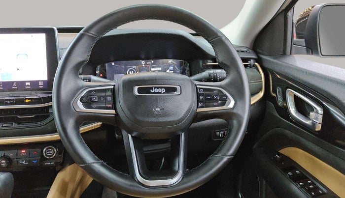 2025 Jeep MERIDIAN Overland 4x4 AT, Diesel, Automatic, 15,532 km, Steering Wheel Close Up