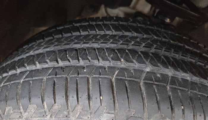 2025 Jeep MERIDIAN Overland 4x4 AT, Diesel, Automatic, 15,532 km, Right Front Tyre Tread