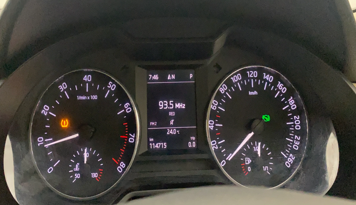2017 Skoda Octavia STYLE PLUS AT 1.8 TSI, Petrol, Automatic, 1,14,712 km, Odometer Image