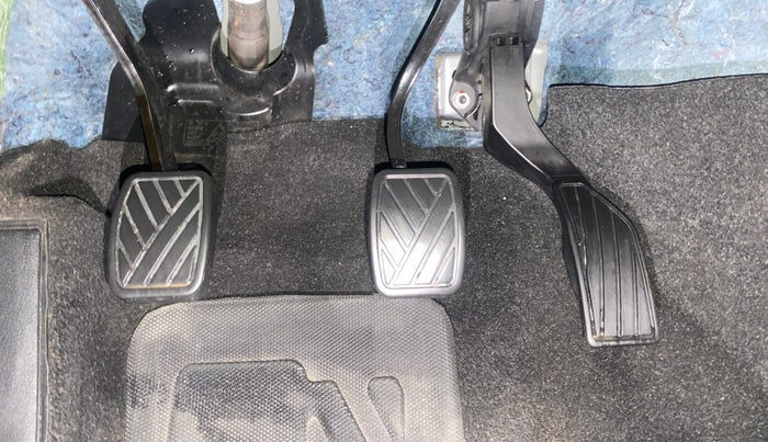 2023 Maruti Grand Vitara DELTA SMART HYBRID, Petrol, Manual, 32,773 km, Pedals