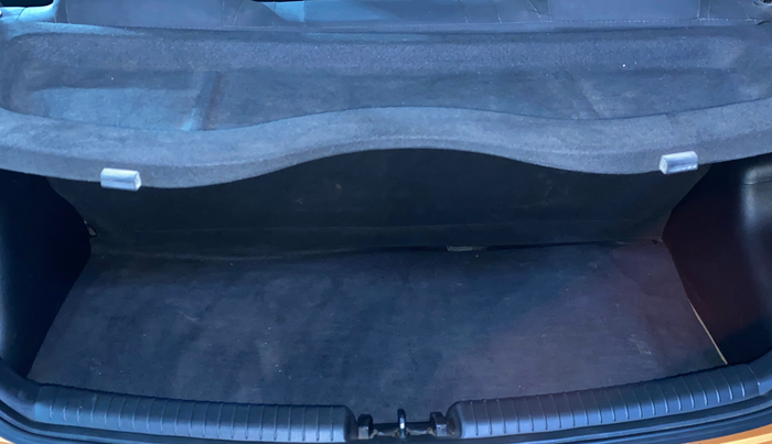 2014 Hyundai Grand i10 SPORTZ 1.2 KAPPA VTVT, Petrol, Manual, 64,085 km, Boot Inside