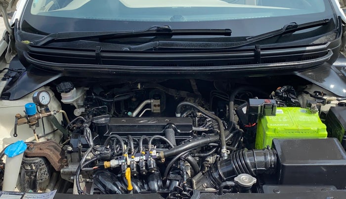 2017 Hyundai Elite i20 ASTA 1.2 (O), CNG, Manual, 1,45,979 km, Engine View