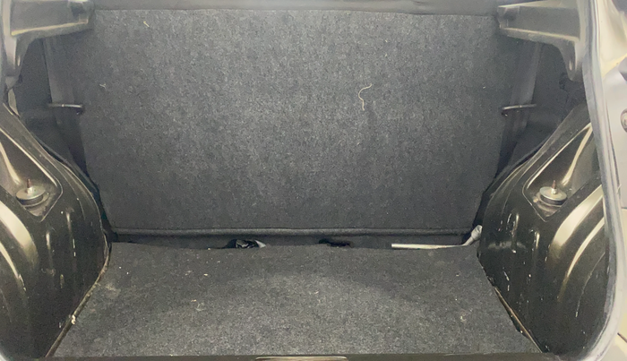 2018 Renault Kwid RXL, Petrol, Manual, 26,204 km, Boot Inside