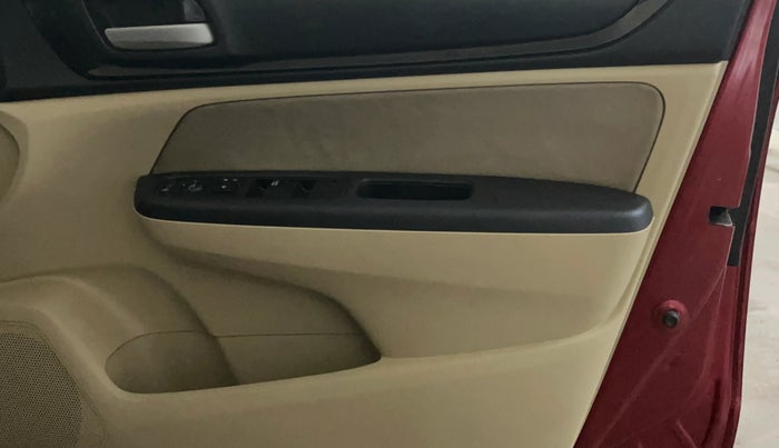 2019 Honda Amaze 1.2L I-VTEC S, Petrol, Manual, 20,351 km, Driver Side Door Panels Control