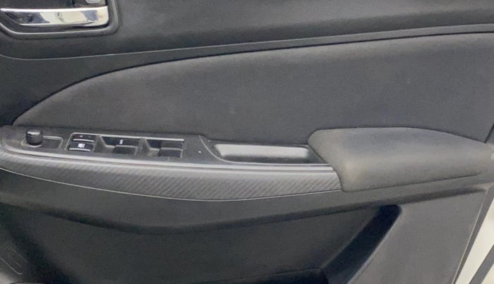 2019 Maruti Swift VDI, Diesel, Manual, 55,065 km, Driver Side Door Panels Control