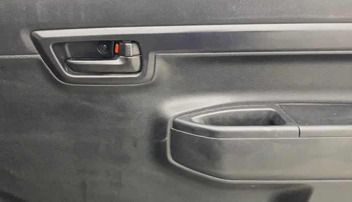 2021 Maruti S PRESSO VXI PLUS AMT, Petrol, Automatic, 8,601 km, Driver Side Door Panels Control