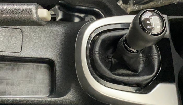 2019 Honda WR-V 1.2L I-VTEC S MT, Petrol, Manual, 20,818 km, Gear Lever