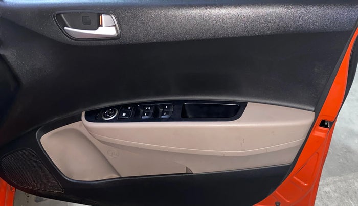 2018 Hyundai Grand i10 SPORTZ 1.2 KAPPA VTVT, Petrol, Manual, 23,843 km, Driver Side Door Panels Control