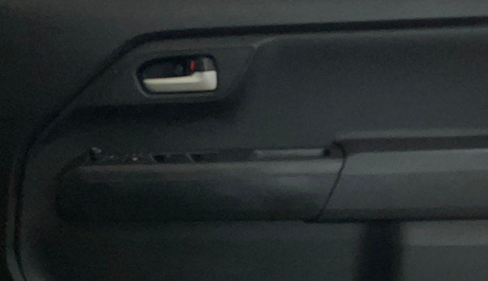 2019 Maruti New Wagon-R ZXI 1.2, Petrol, Manual, 72,677 km, Driver Side Door Panels Control