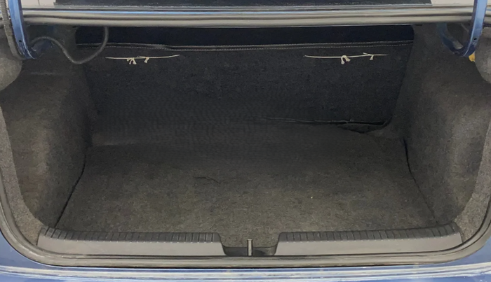 2016 Volkswagen Ameo HIGHLINE1.2L, Petrol, Manual, 50,541 km, Boot Inside