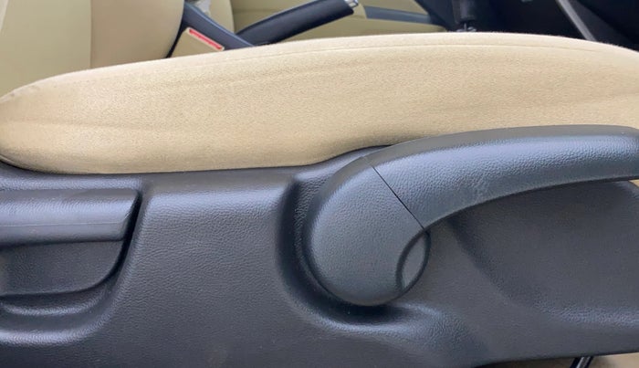 2019 Honda City 1.5L I-VTEC VX, Petrol, Manual, 37,644 km, Driver Side Adjustment Panel