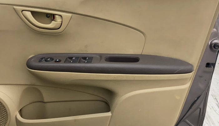 2013 Honda Amaze 1.2L I-VTEC S AT, Petrol, Automatic, 76,182 km, Driver Side Door Panels Control