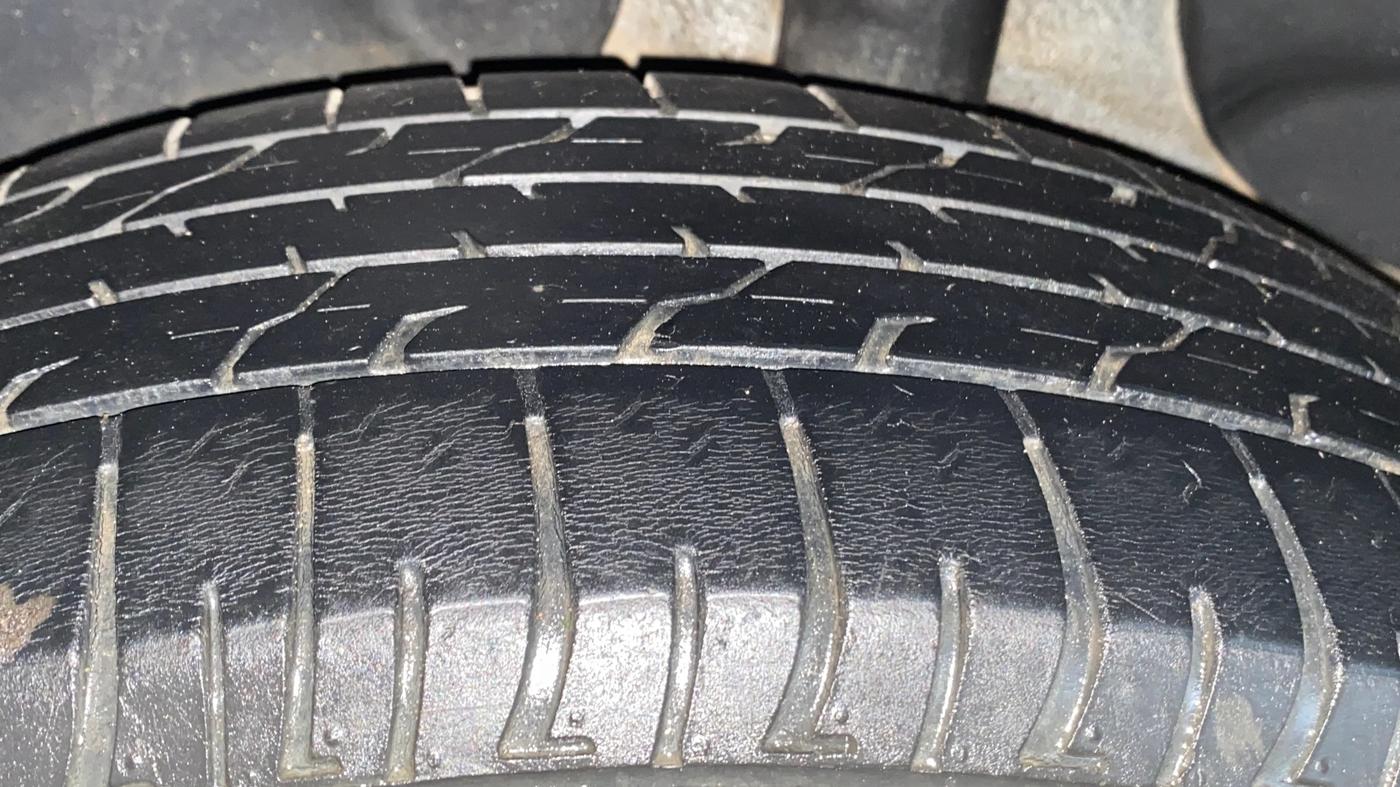 2016 Hyundai Creta S 1.4 DIESEL, Diesel, Manual, 89,967 km, Left Rear Tyre Tread
