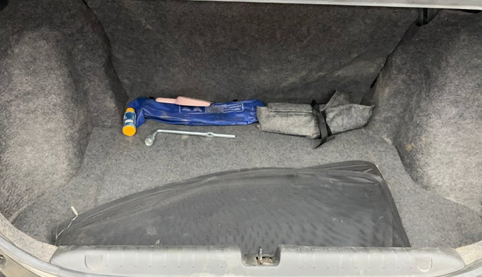 2021 Honda Amaze 1.2L I-VTEC VX CVT, Petrol, Automatic, 59,730 km, Boot Inside