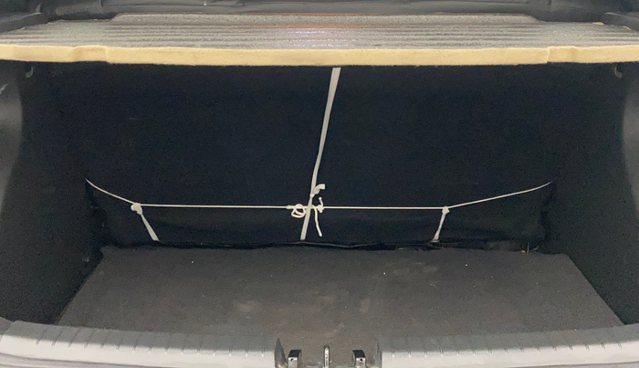 2020 Hyundai Elite i20 MAGNA PLUS 1.2, Petrol, Manual, 41,415 km, Boot Inside