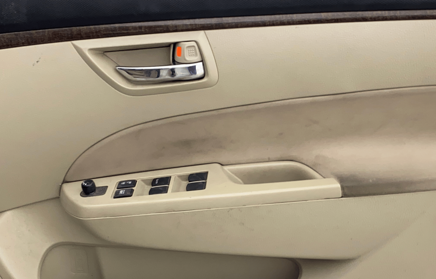 2014 Maruti Swift Dzire VXI, Petrol, Manual, 55,720 km, Driver Side Door Panels Control