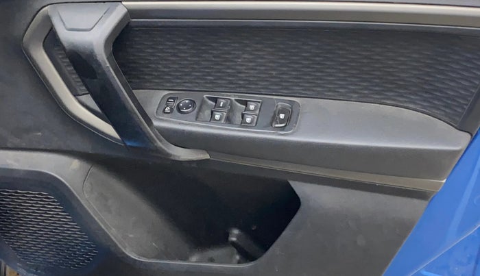 2021 Renault Kiger RXZ TURBO MT, Petrol, Manual, 90,089 km, Driver Side Door Panels Control