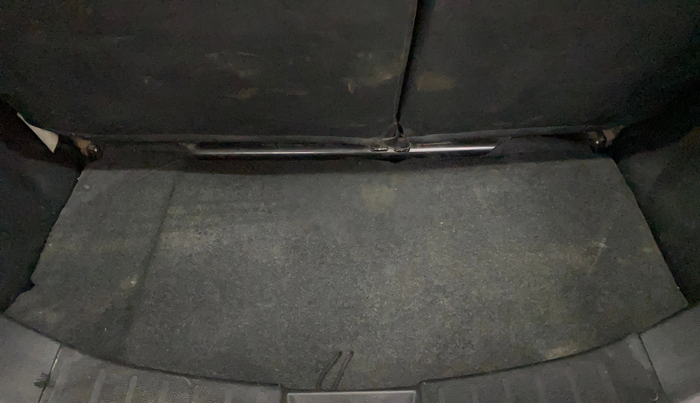 2013 Maruti Wagon R 1.0 LXI, Petrol, Manual, 65,477 km, Boot Inside