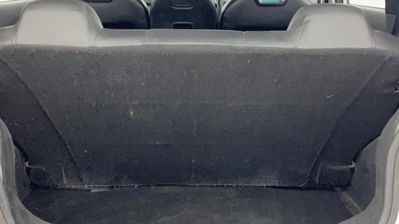2018 Mahindra KUV 100 NXT K2 P 6 STR, Petrol, Manual, 39,402 km, Boot Inside