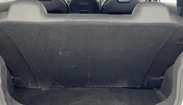 2018 Mahindra KUV 100 NXT K2 P 6 STR, Petrol, Manual, 39,378 km, Boot Inside