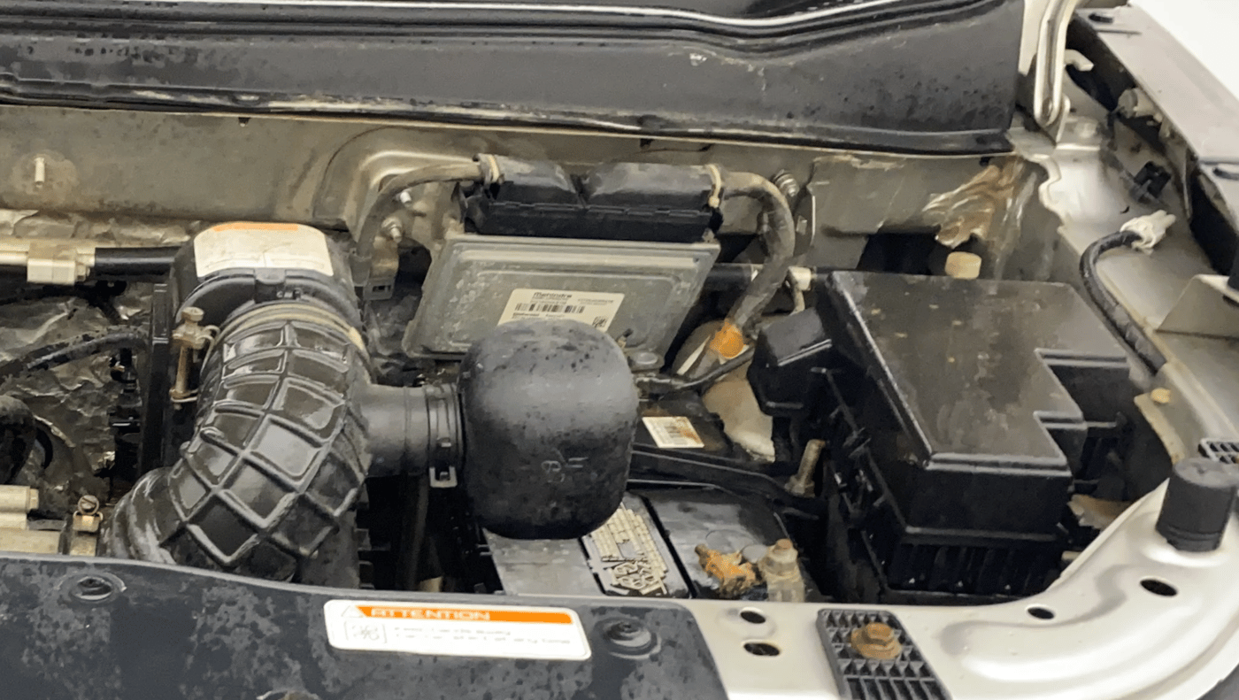 2018 Mahindra KUV 100 NXT K2 P 6 STR, Petrol, Manual, 39,402 km, Engine View - Left