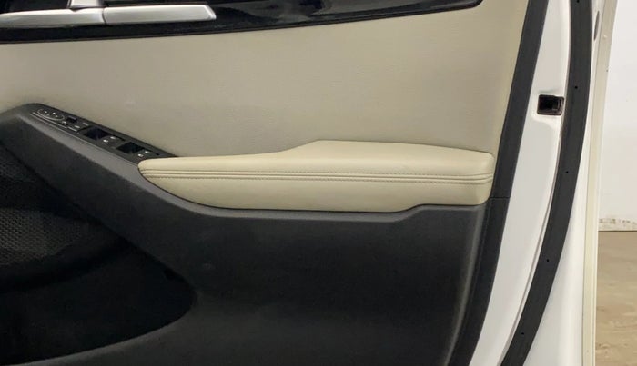 2021 KIA SELTOS HTX IVT 1.5 PETROL, Petrol, Automatic, 82,069 km, Driver Side Door Panels Control