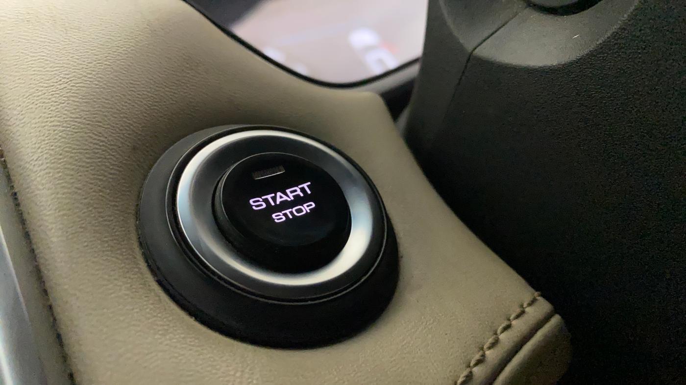 2022 MG HECTOR SHARP HYBRID 1.5 PETROL, Petrol, Manual, 59,509 km, Keyless Start/ Stop Button