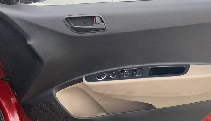 2017 Hyundai Grand i10 MAGNA 1.2 KAPPA VTVT, Petrol, Manual, 95,111 km, Driver Side Door Panels Control