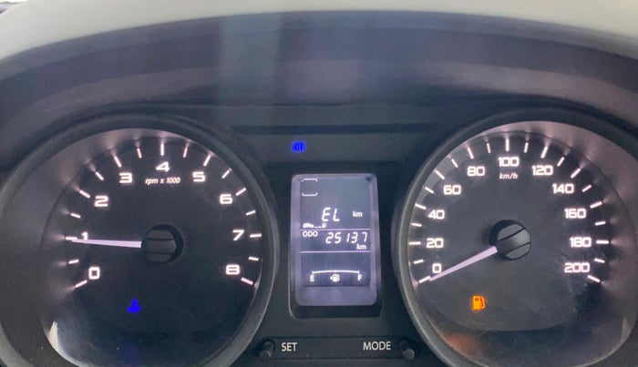 2016 Tata Tiago XT PETROL, Petrol, Manual, 25,136 km, Odometer Image